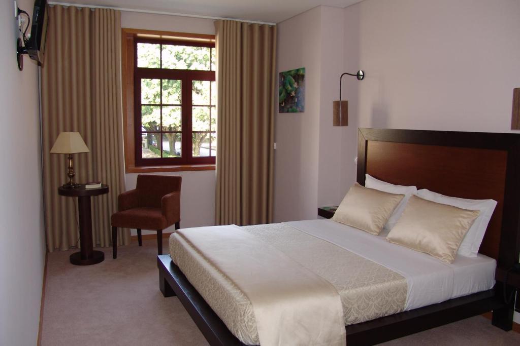 سانتو تيرسو Santo Thyrso Hotel الغرفة الصورة