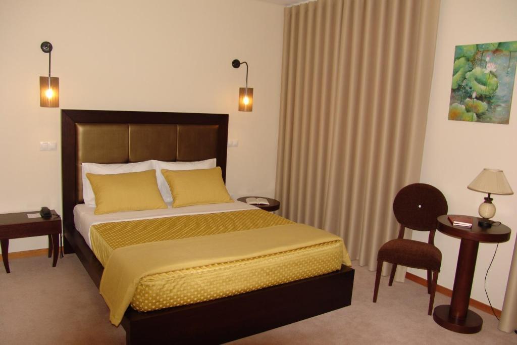 سانتو تيرسو Santo Thyrso Hotel الغرفة الصورة